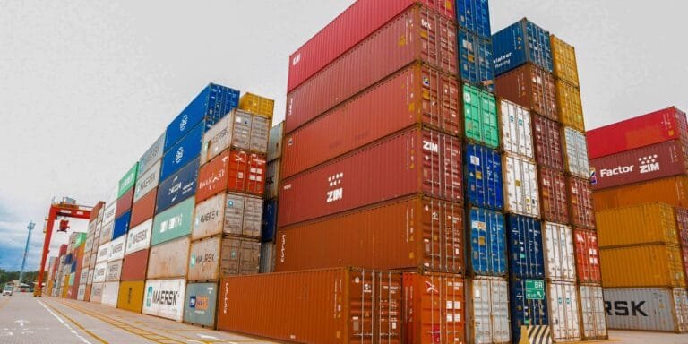 Brasil enfrenta o pior déficit comercial de fevereiro desde 1989: o que isso significa para a economia em 2024?