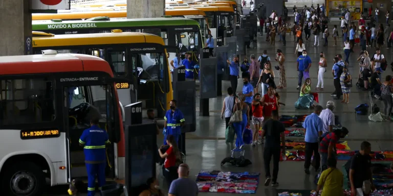 Brasil Brilha: 7ª Posição no Ranking de Crescimento Econômico de 2024! Descubra os Segredos por Trás dos 3,4%!