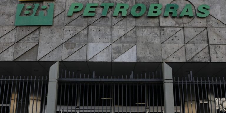 Petrobras: Como R$ 270 bilhões em tributos podem mudar o futuro econômico do Brasil em 2024!