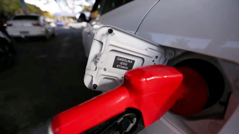 Aumentar a mistura de etanol na gasolina: O que você precisa saber sobre os impactos no seu bolso e no meio ambiente em 2025!
