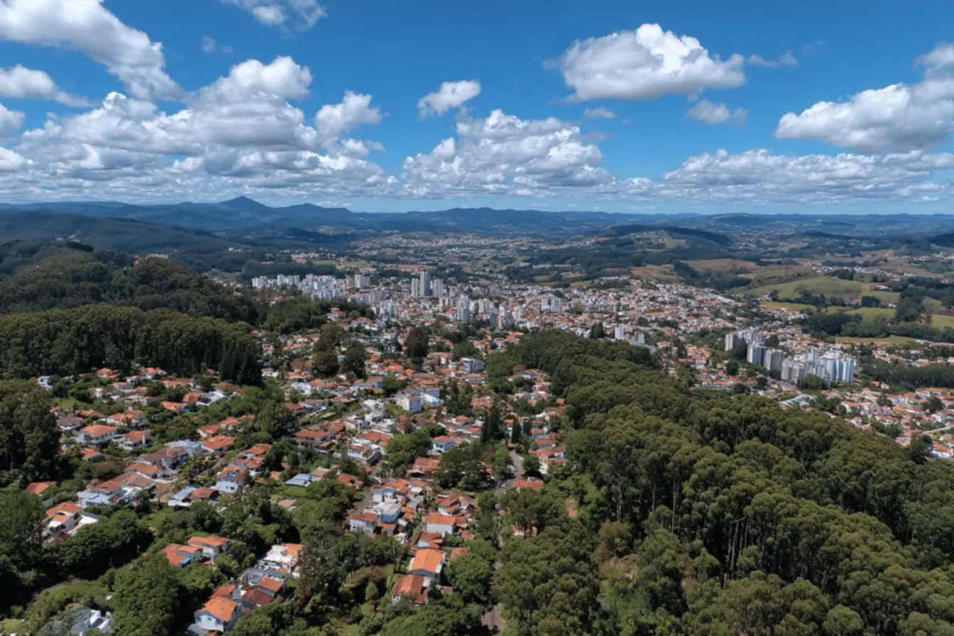 Fábrica da Malwee: vista aérea do complexo industrial e áreas verdes.