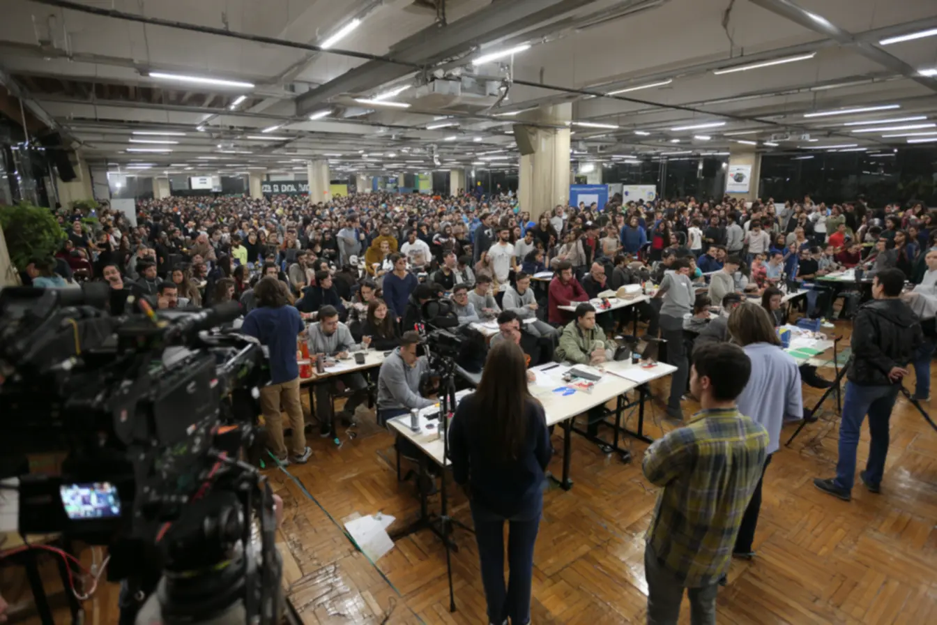 Concurso público no Rio Grande do Sul oferece salários de até R$ 14,4 mil com inscrições abertas na internet